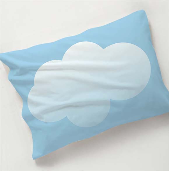 Fronha Infantil Personalizada com Nuvens Azul para Menino 100% Algodão - FR342