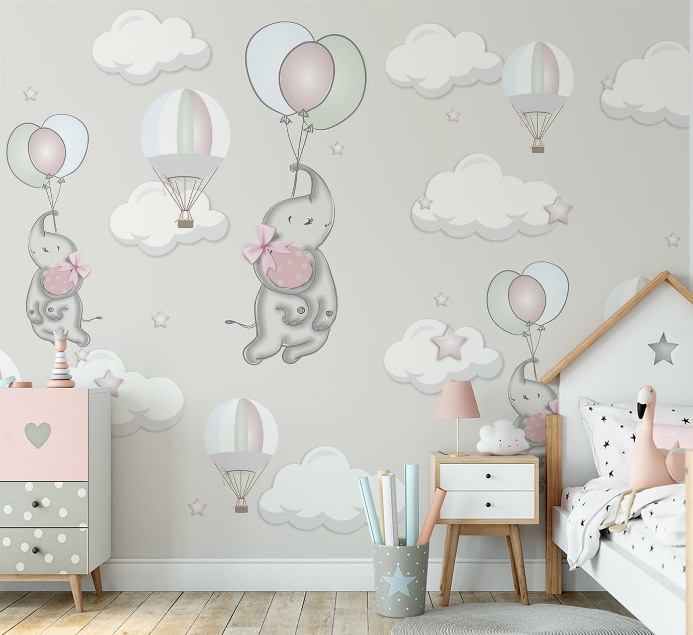 Papel de Parede Infantil Menina Elefantinha nas Nuvens