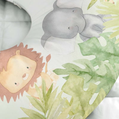 Almofada de Amamentação Travesseiro Safari Folhas Verde AM468 Papel de parede  infantil, Enxovais para Bebê, Kits Berço, Kit Cama, faixa decorativa, régua do crescimento, quadros decorativos infantil.